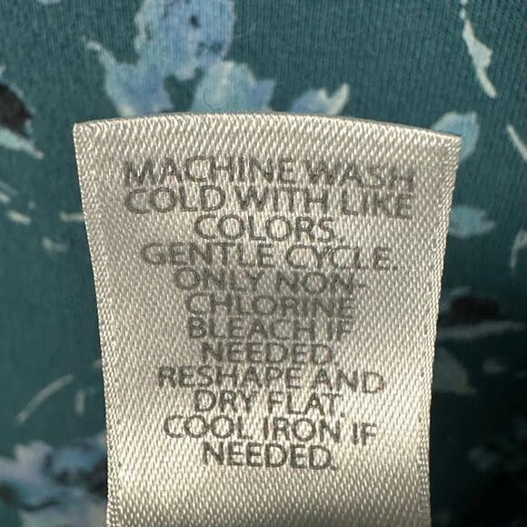 J Jill Wearever Collection Top Womens 3X Green Floral Sleeveless Tank Stretch - Picture 9 of 13